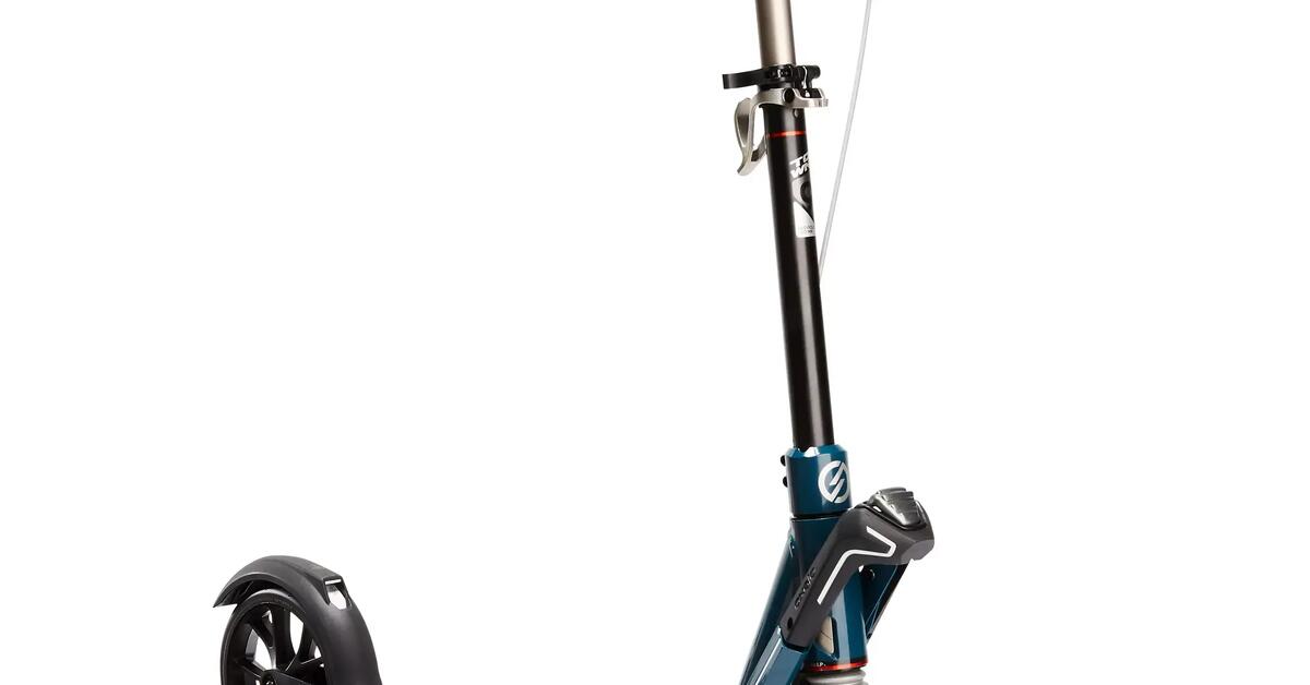 OXELO TOWN 9EF PETROL BLUE SCOOTER
